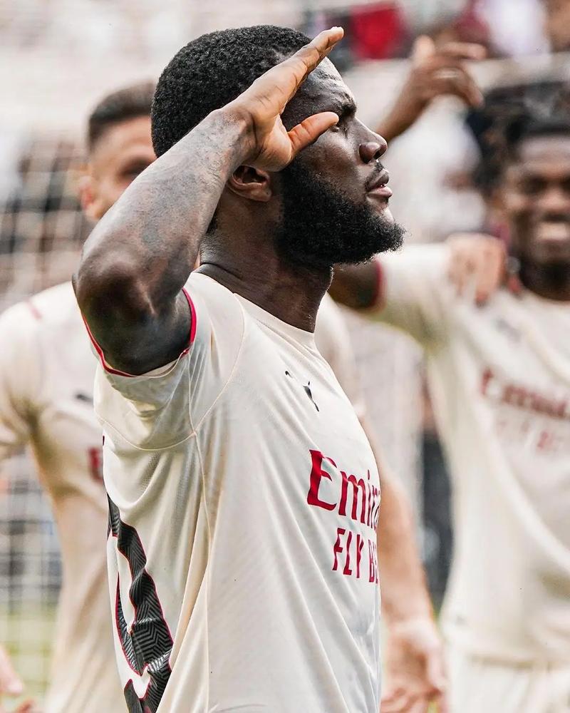 足球国足热身赛对手确定，或迎硬仗考验（国足热身赛对手敲定，硬仗考验在即）