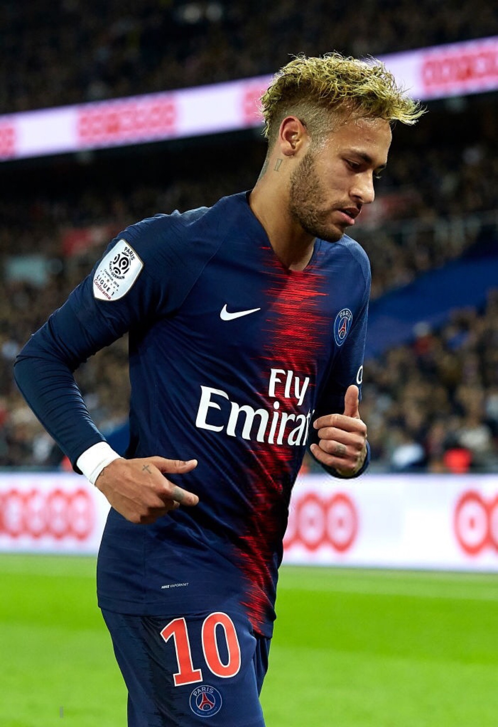 铁树开花！萨内国家队第二次双响，上次要追溯到21年11月（久违的爆发！萨内国家队再度梅开二度，上一次还在2021年11月）