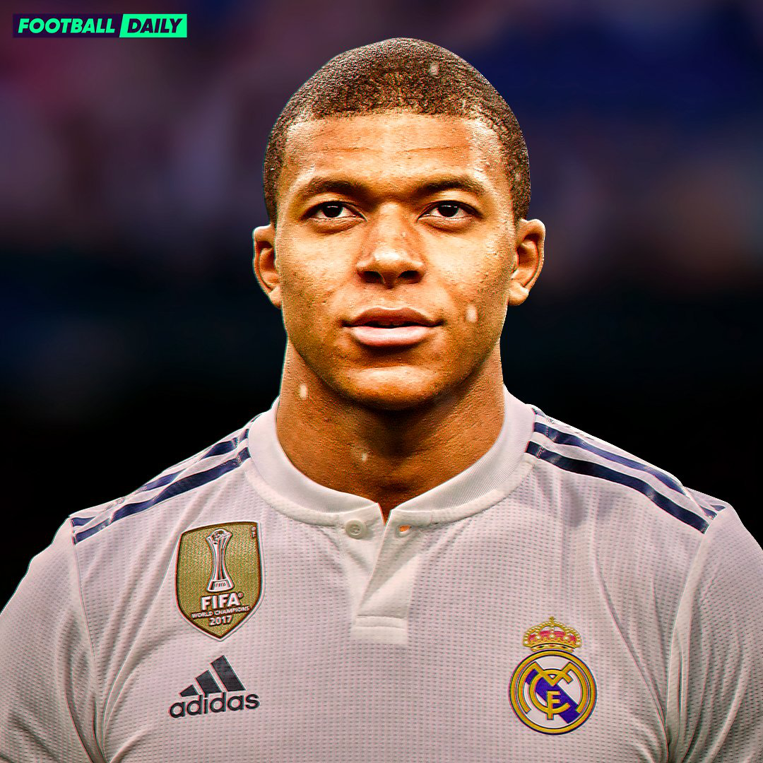 米体：米兰双雄未进决赛让意超杯遇冷，主办方用幕布遮盖空位（米体：米兰双雄无缘决赛致意超杯冷清，主办方以幕布遮挡空座）