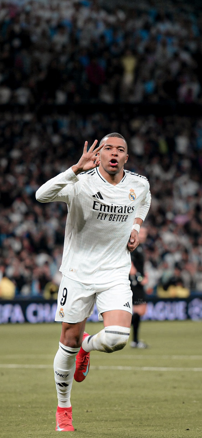 都体：米兰冬窗将签下菲尔克鲁格，阿莱格里期待弟媳回归（意媒：米兰冬窗有望引进菲尔克鲁格，阿莱格里盼弟媳回归）