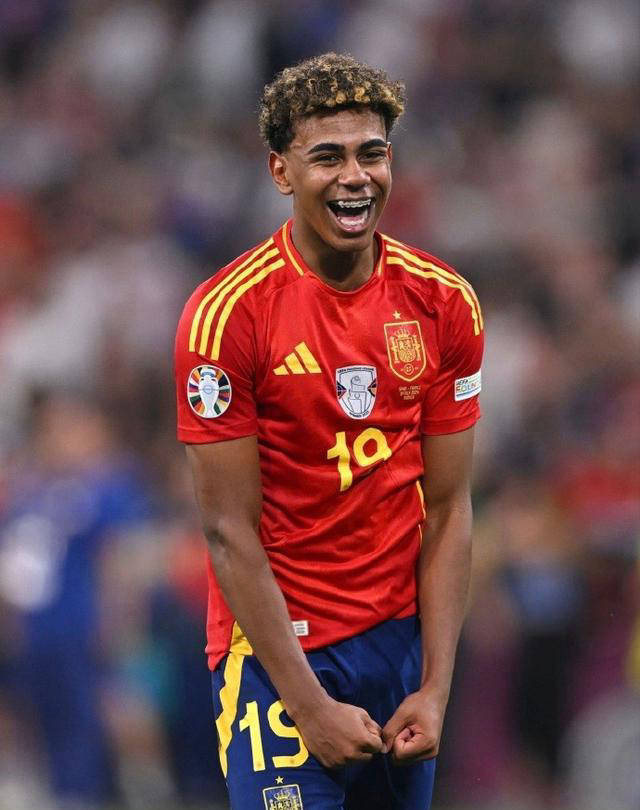 美记：快船与弗兰克谈续约还为时过早，但快船暂不会重大调整