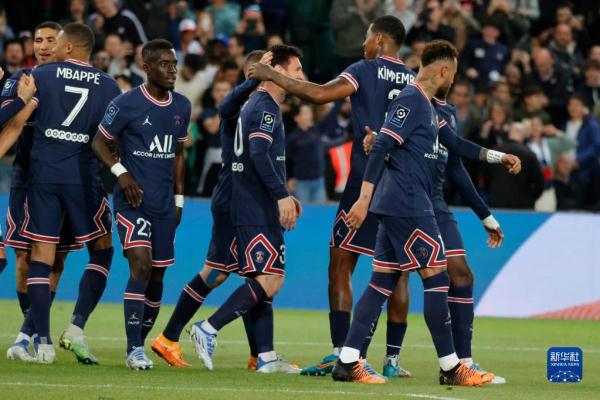 北京老男孩足球队，一张张熟悉的面孔，北京国安老球迷对他们一定不陌生吧？